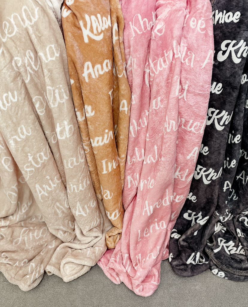 Personalized Plush Baby Blanket – Velveteen Custom Name Keepsake for Nursery