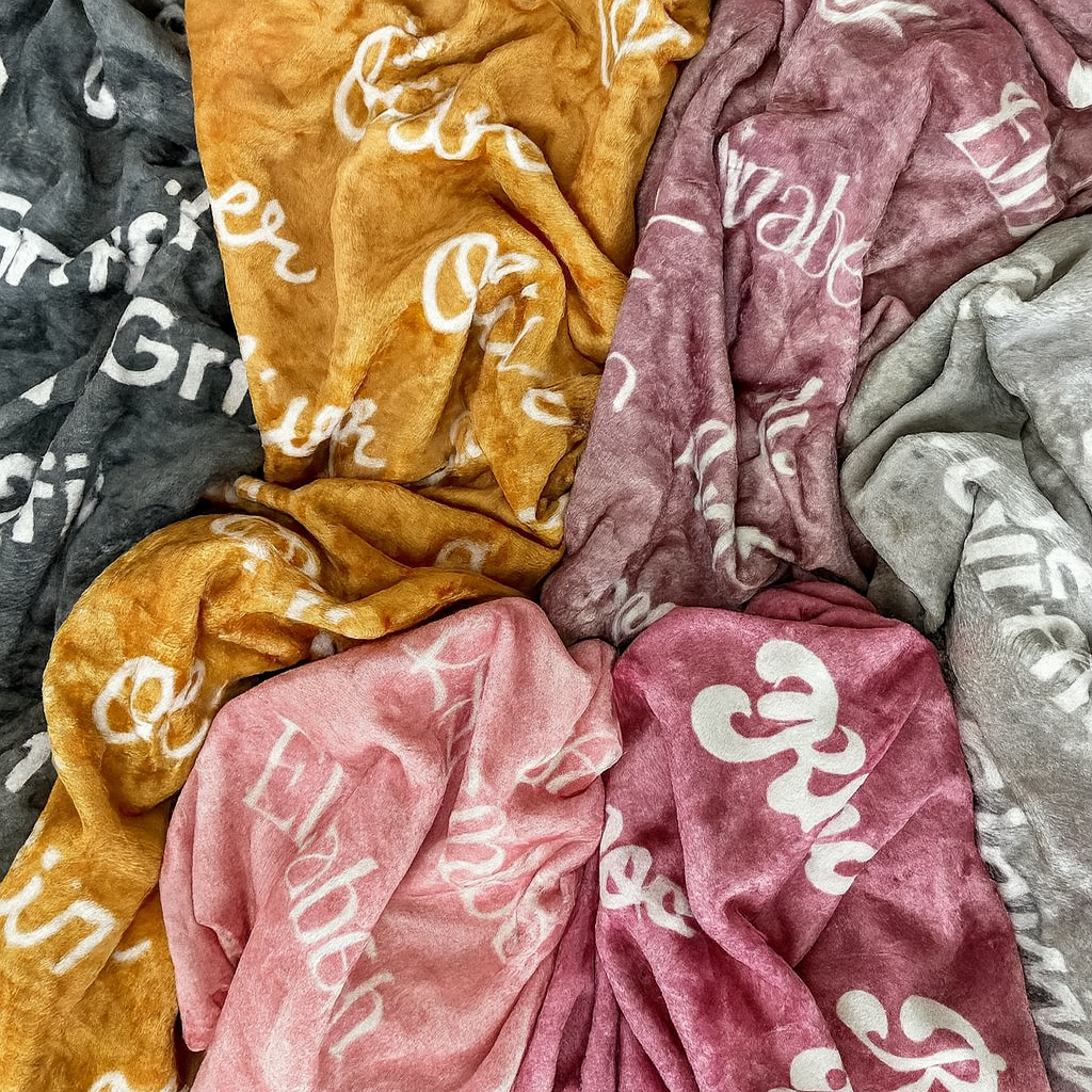 Personalized Cuddle Blanket – Velveteen Plush Custom Baby Blanket with Printed Name