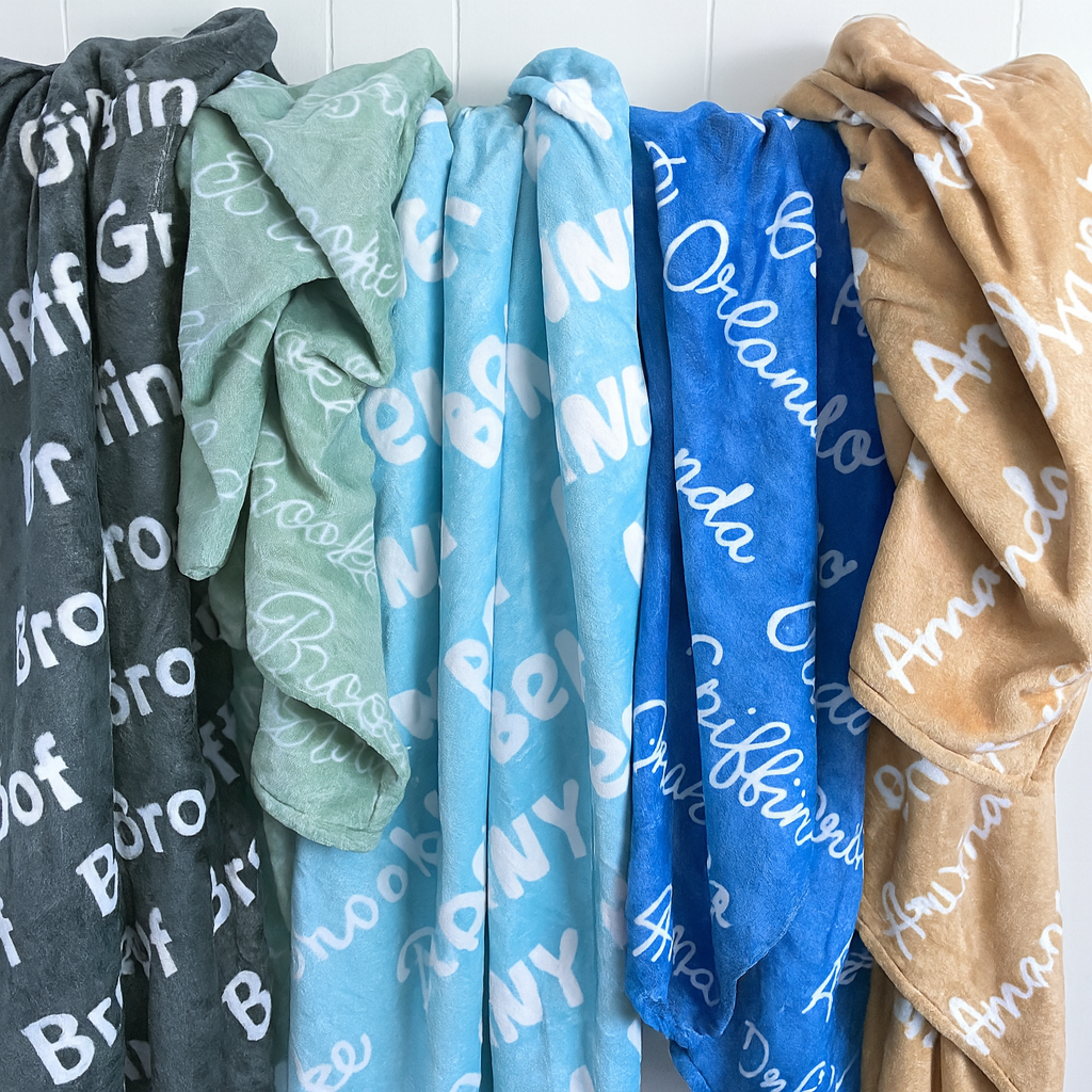 Baby Shower Keepsake Blanket – Personalized Velveteen Plush with Custom Name Print
