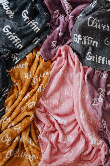 Custom Baby Blanket – Velveteen Plush with Printed Name, Cozy Newborn Keepsake