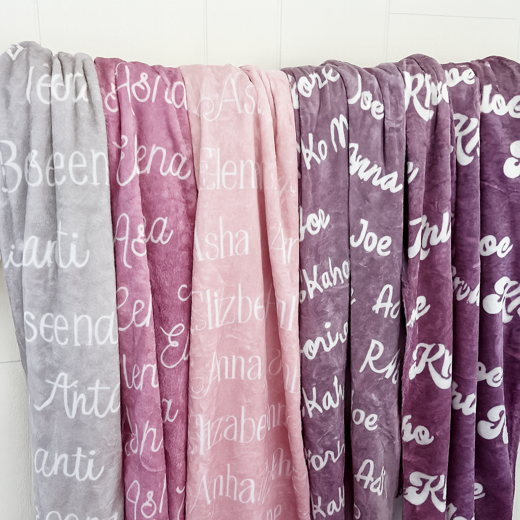 Custom Name Plush Throw – Velveteen Softness for Every Cuddle