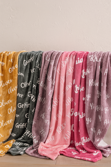 Soft Velveteen Plush Throw – Custom Name Blanket for Kids